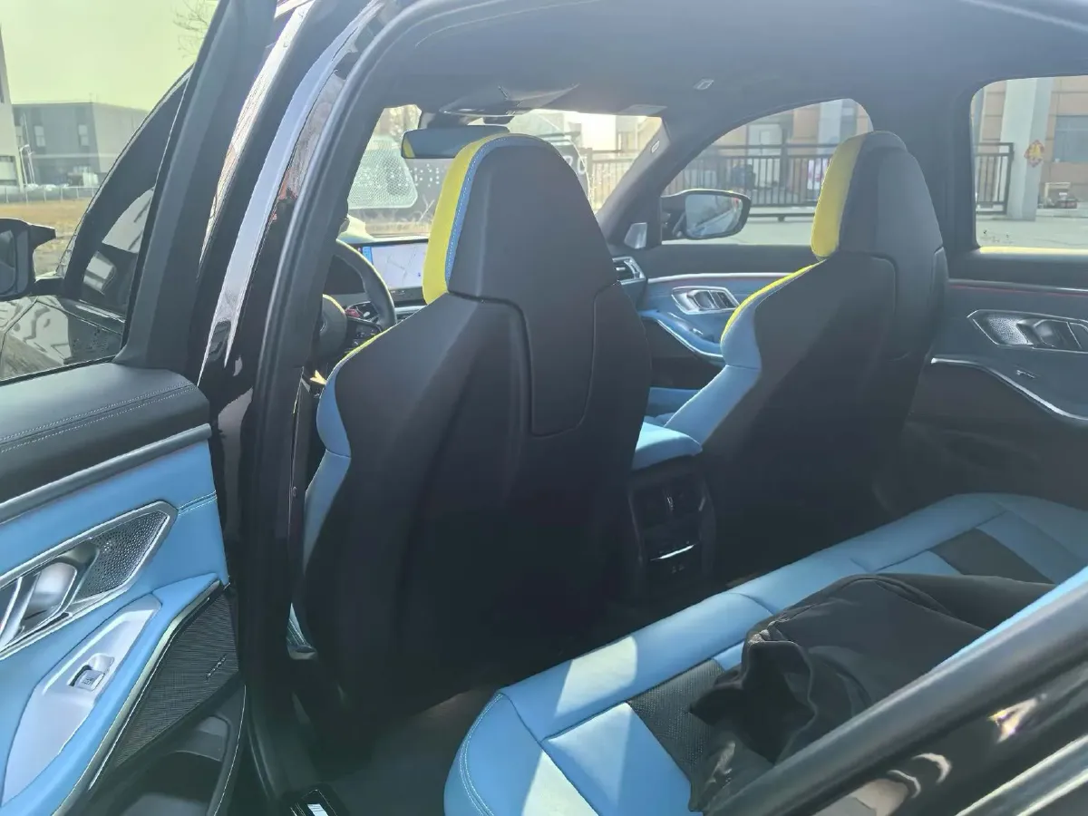 2023 BMW M3 3.0T 510HP L6 8AT,autocango,china used car exporter,china ev exporter,chinese used car exporter,chinese used ev exporter