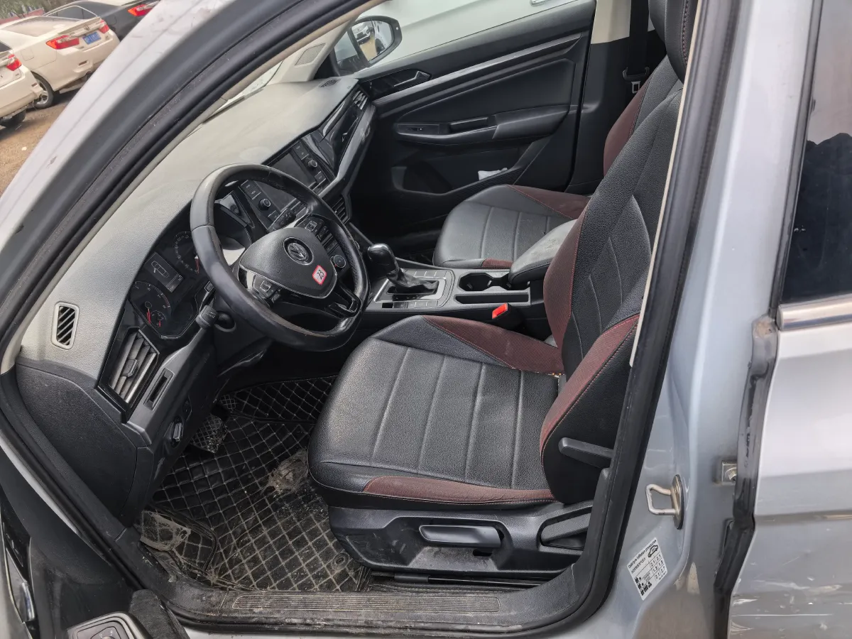 2020 Volkswagen Bora 1.5L 113HP L4 6AT,autocango,china used car exporter,china ev exporter,chinese used car exporter,chinese used ev exporter