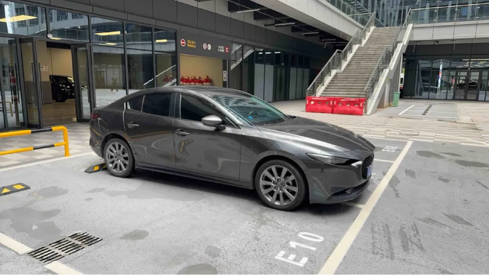 2021 Mazda 3 Axela 2.0L 158HP L4 6AT,autocango,china used car exporter,china ev exporter,chinese used car exporter,chinese used ev exporter
