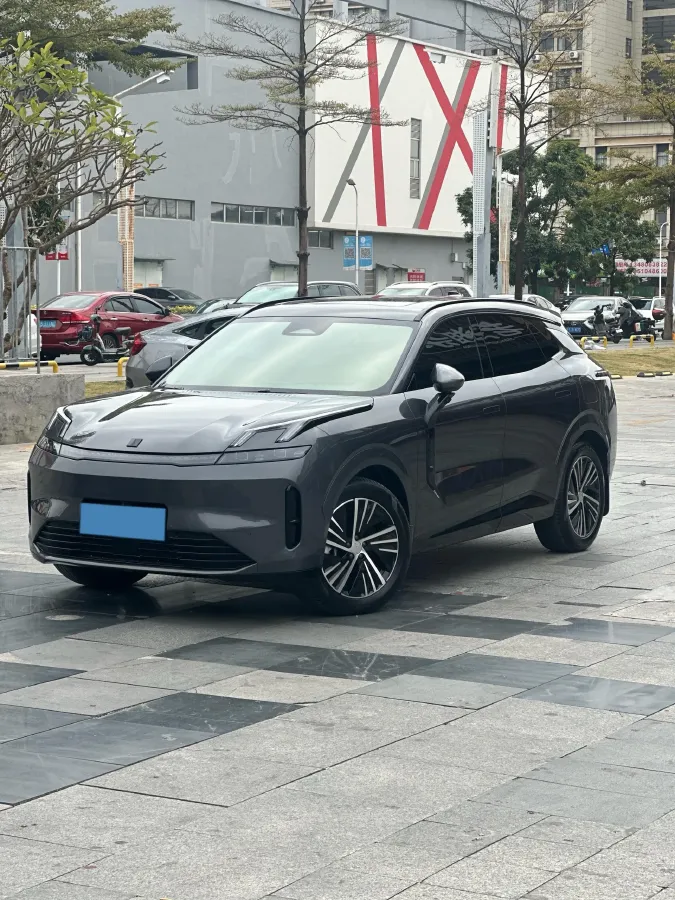 2023 LYNK&CO 08 EM-P 1.5T 163HP L4 3DHT PHEV 39.8KWH,autocango,china used car exporter,china ev exporter,chinese used car exporter,chinese used ev exporter