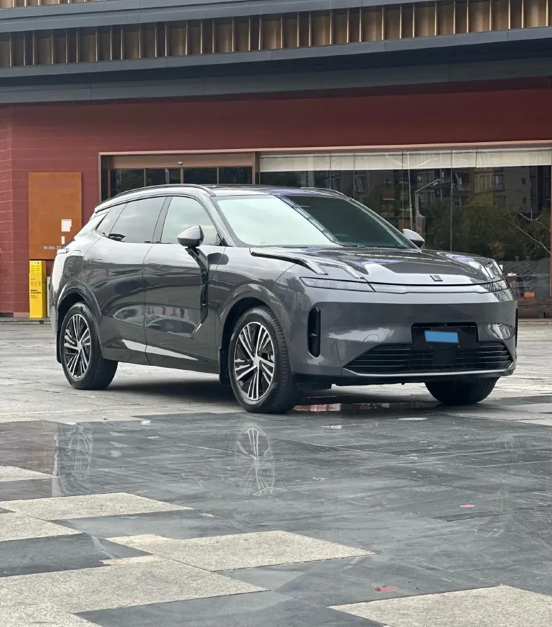 2023 LYNK&CO 08 EM-P 1.5T 163HP L4 3DHT PHEV 39.8KWH,autocango,china used car exporter,china ev exporter,chinese used car exporter,chinese used ev exporter