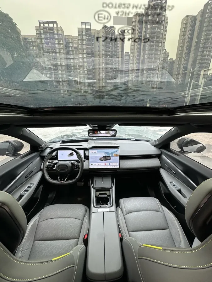 2023 LYNK&CO 08 EM-P 1.5T 163HP L4 3DHT PHEV 39.8KWH,autocango,china used car exporter,china ev exporter,chinese used car exporter,chinese used ev exporter