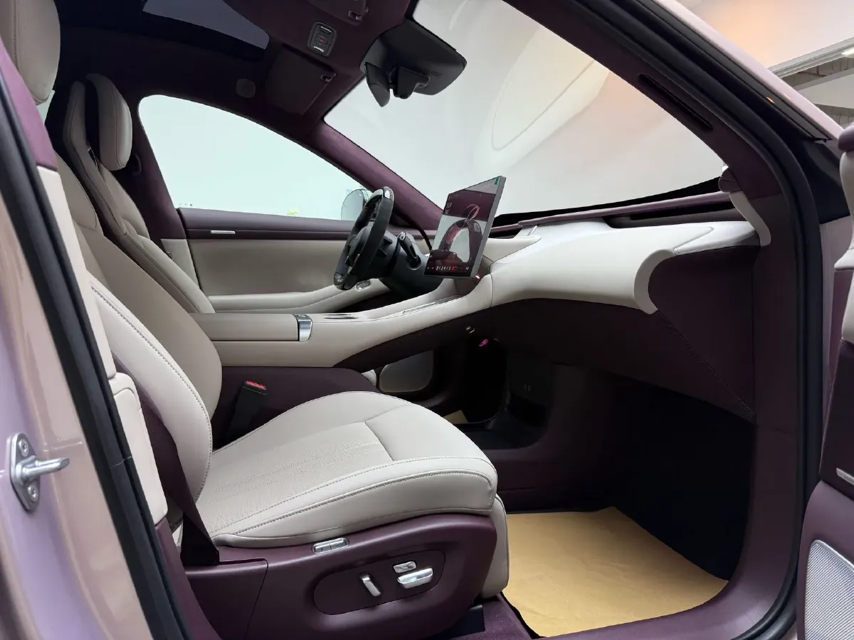 2025 MI YU7 BEV 101.7KWH,autocango,china used car exporter,china ev exporter,chinese used car exporter,chinese used ev exporter