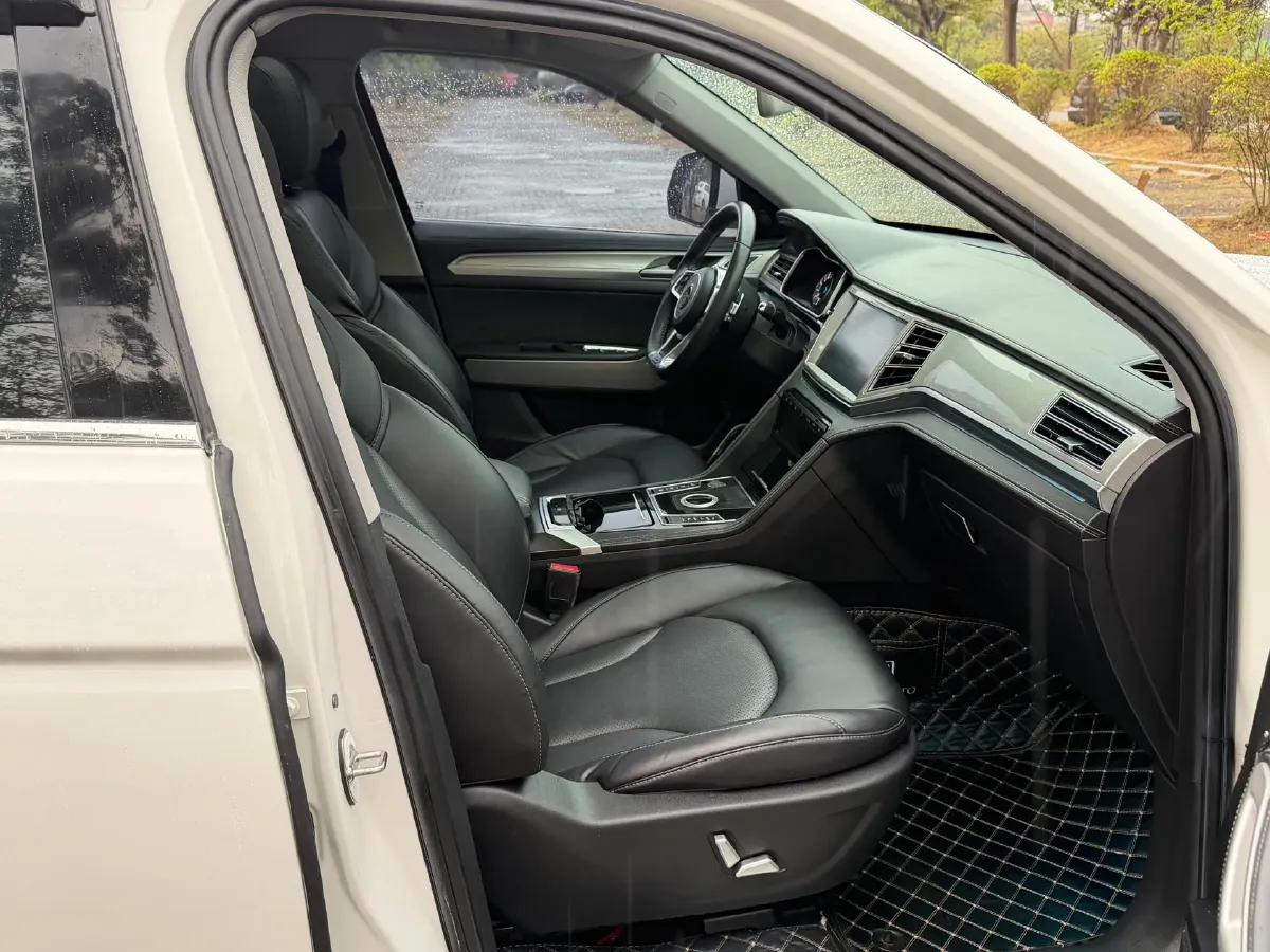 2018 Zotye Damy X7 2.0T 190HP L4 8AT,autocango,china used car exporter,china ev exporter,chinese used car exporter,chinese used ev exporter