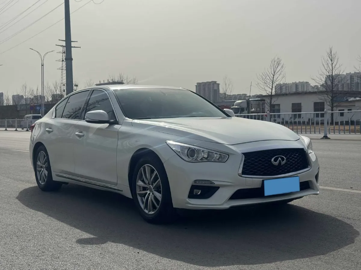 2022 Infiniti Q50L 2.0T 211HP L4 7AT,autocango,china used car exporter,china ev exporter,chinese used car exporter,chinese used ev exporter