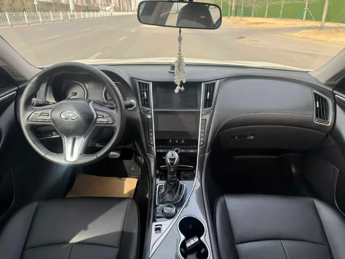 2022 Infiniti Q50L 2.0T 211HP L4 7AT,autocango,china used car exporter,china ev exporter,chinese used car exporter,chinese used ev exporter