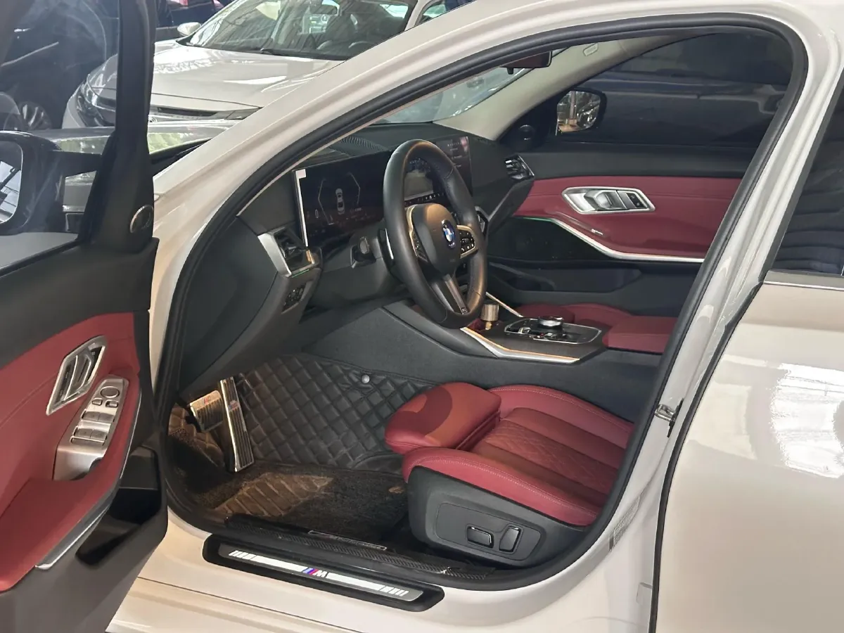 2024 BMW 3 Series 2.0T 184HP L4 8AT,autocango,china used car exporter,china ev exporter,chinese used car exporter,chinese used ev exporter