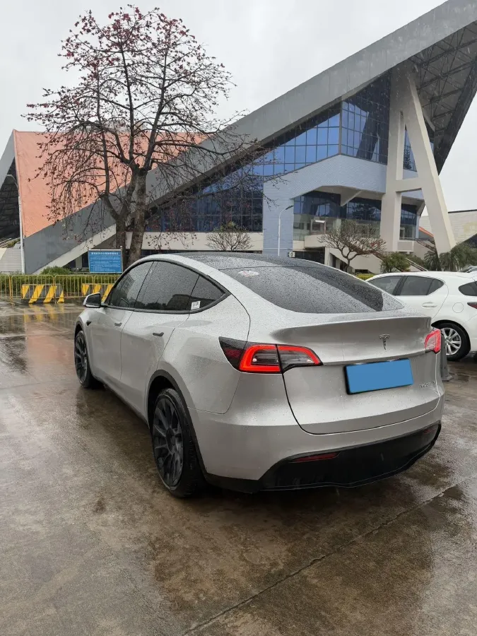 2022 Tesla Model Y BEV 60KWH,autocango,china used car exporter,china ev exporter,chinese used car exporter,chinese used ev exporter