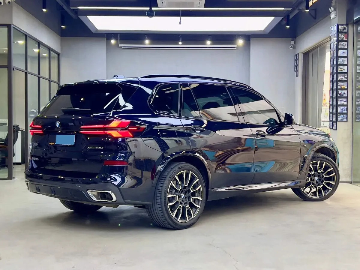 2023 BMW X5 3.0T 381HP L6 8AT,autocango,china used car exporter,china ev exporter,chinese used car exporter,chinese used ev exporter
