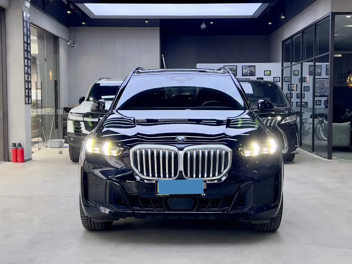2023 BMW X5 3.0T 381HP L6 8AT,autocango,china used car exporter,china ev exporter,chinese used car exporter,chinese used ev exporter