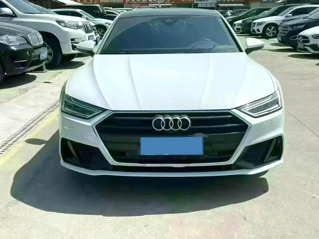 2023 Audi A7 2.0T 265HP L4 7DCT,autocango,china used car exporter,china ev exporter,chinese used car exporter,chinese used ev exporter