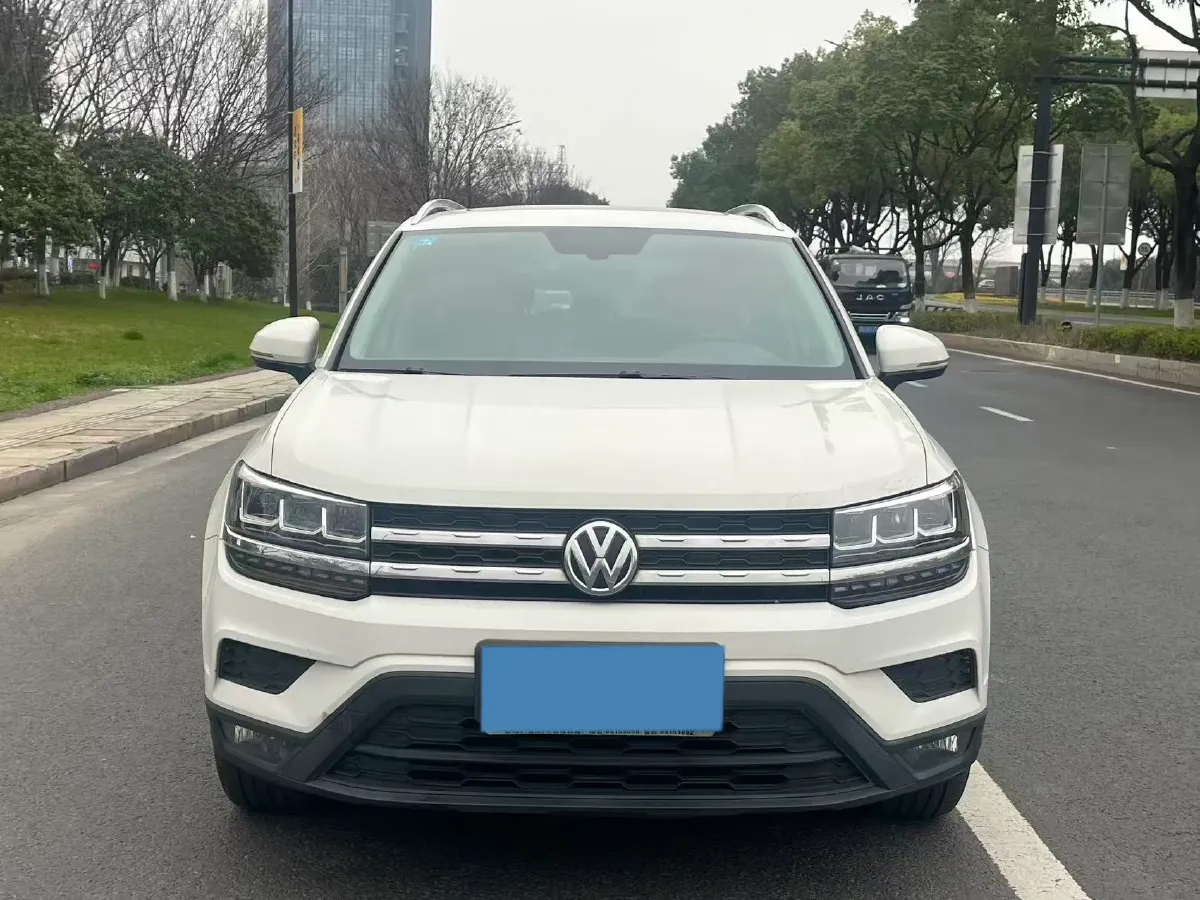 2020 Volkswagen Tharu 1.4T 150HP L4 7DCT,autocango,china used car exporter,china ev exporter,chinese used car exporter,chinese used ev exporter