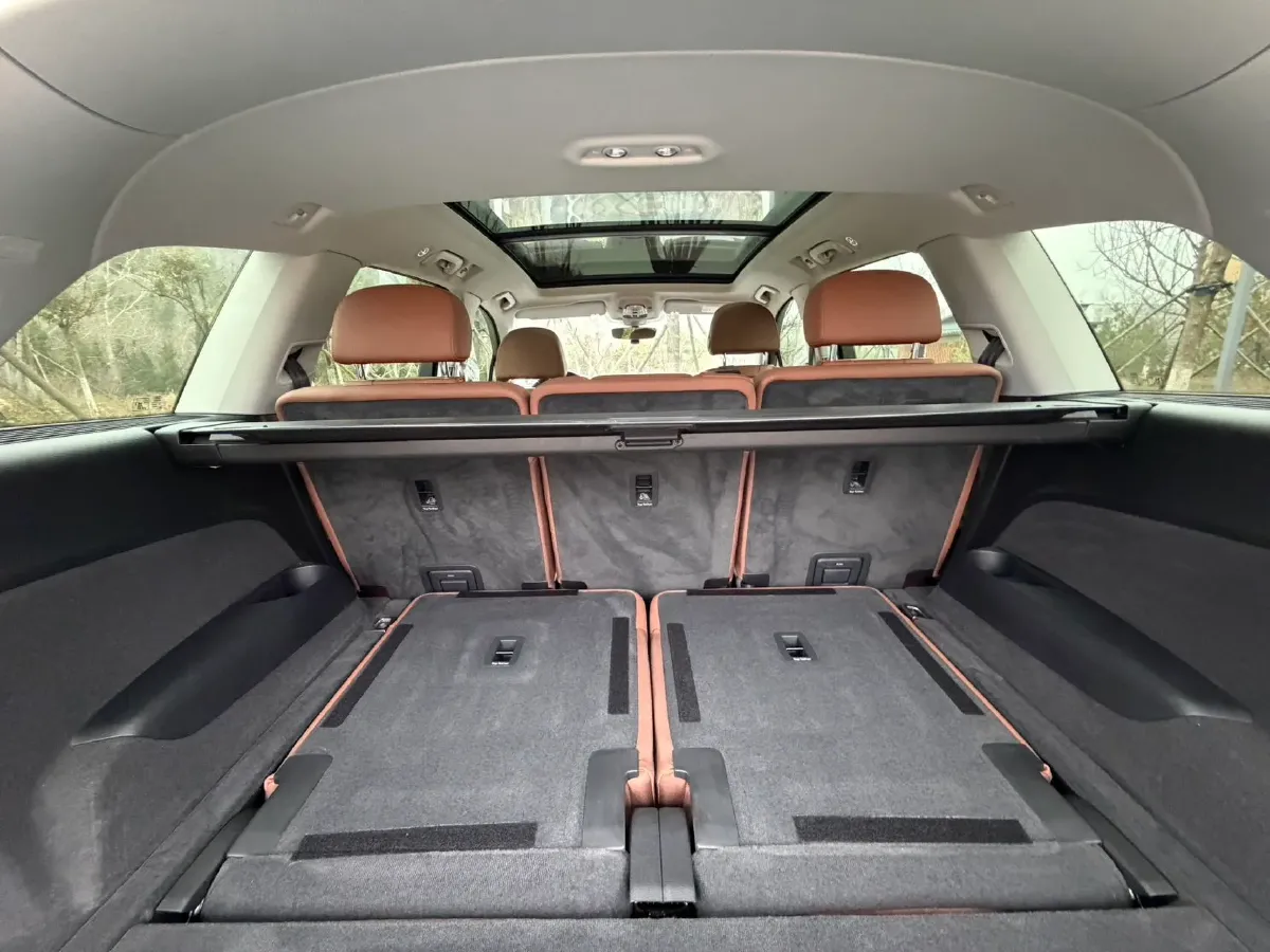 2021 Audi Q7 2.0T 245HP L4 8AT,autocango,china used car exporter,china ev exporter,chinese used car exporter,chinese used ev exporter