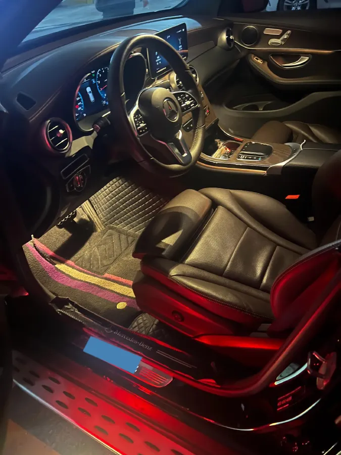 2022 Mercedes-Benz GLC Class 2.0T 258HP L4 9AT,autocango,china used car exporter,china ev exporter,chinese used car exporter,chinese used ev exporter