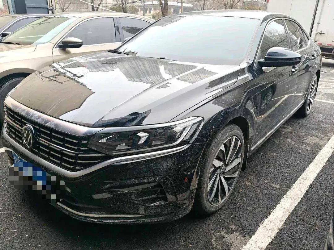 2023 Volkswagen Passat 2.0T 186HP L4 7DCT,autocango,china used car exporter,china ev exporter,chinese used car exporter,chinese used ev exporter