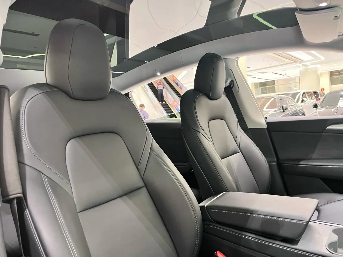 2022 Tesla Model Y BEV 60KWH,autocango,china used car exporter,china ev exporter,chinese used car exporter,chinese used ev exporter