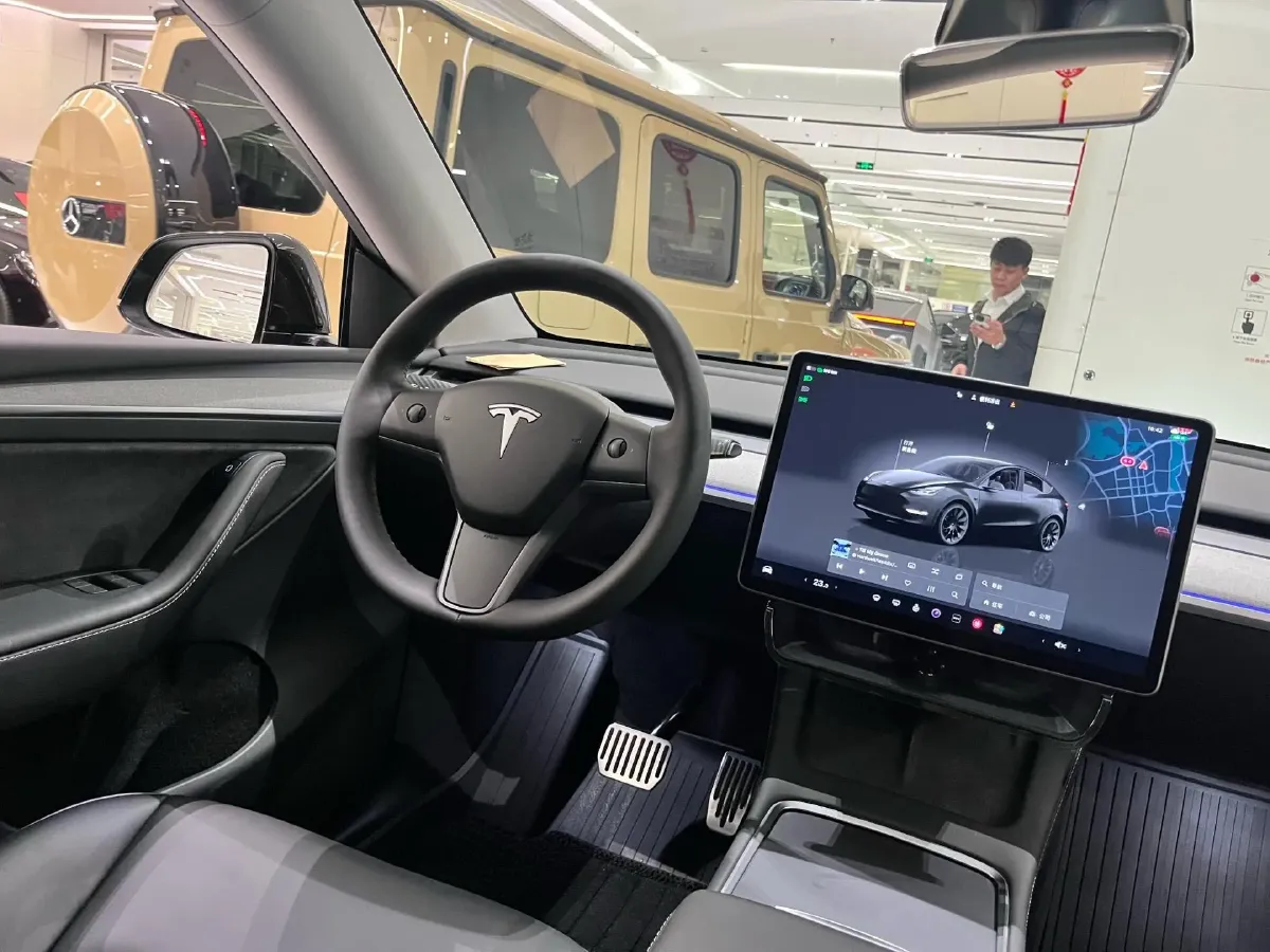 2022 Tesla Model Y BEV 60KWH,autocango,china used car exporter,china ev exporter,chinese used car exporter,chinese used ev exporter
