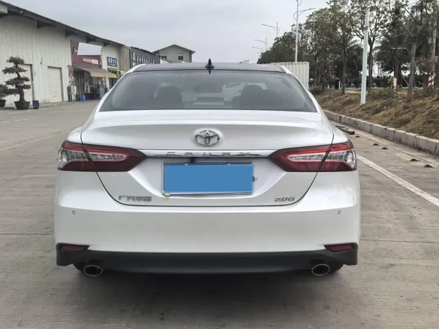 2021 Toyota Camry 2.0L 178HP L4 CVT,autocango,china used car exporter,china ev exporter,chinese used car exporter,chinese used ev exporter