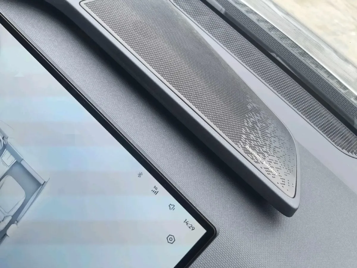 2023 LYNK&CO 08 EM-P 1.5T 163HP L4 3DHT PHEV 39.8KWH,autocango,china used car exporter,china ev exporter,chinese used car exporter,chinese used ev exporter