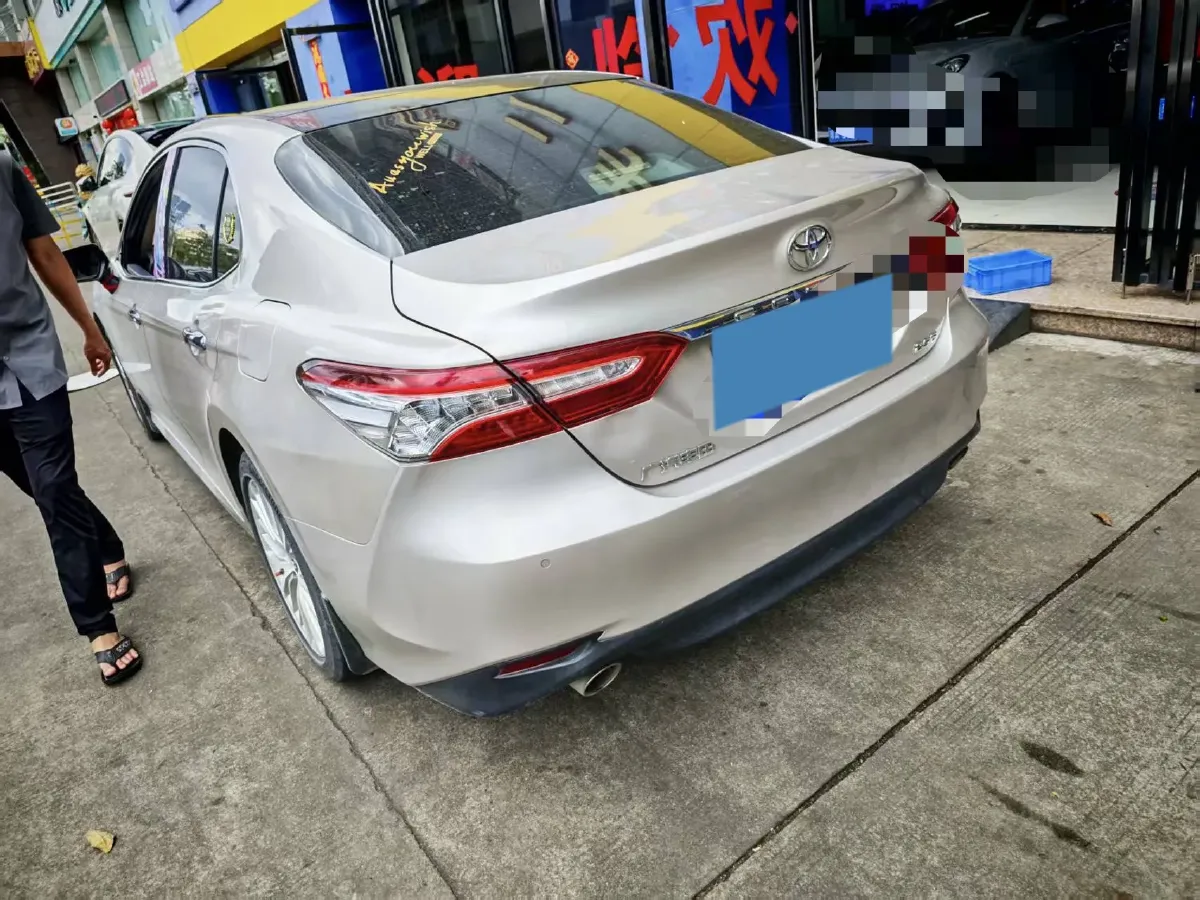 2019 Toyota Camry 2.5L 209HP L4 8AT,autocango,china used car exporter,china ev exporter,chinese used car exporter,chinese used ev exporter