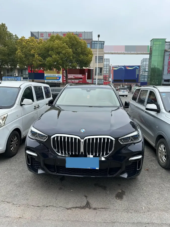 2022 BMW X5 2.0T 245HP L4 8AT,autocango,china used car exporter,china ev exporter,chinese used car exporter,chinese used ev exporter