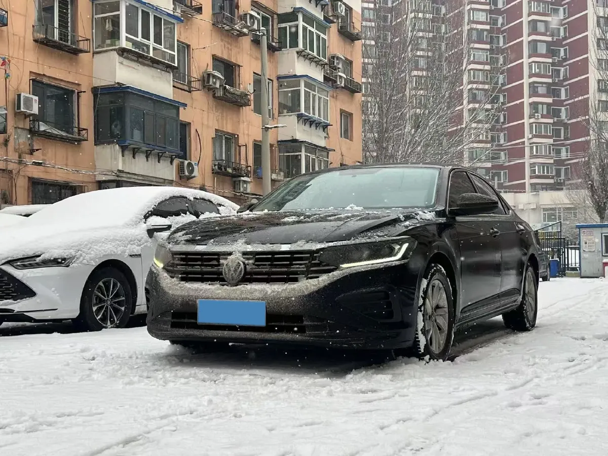 2023 Volkswagen Passat 1.4T 150HP L4 7DCT,autocango,china used car exporter,china ev exporter,chinese used car exporter,chinese used ev exporter