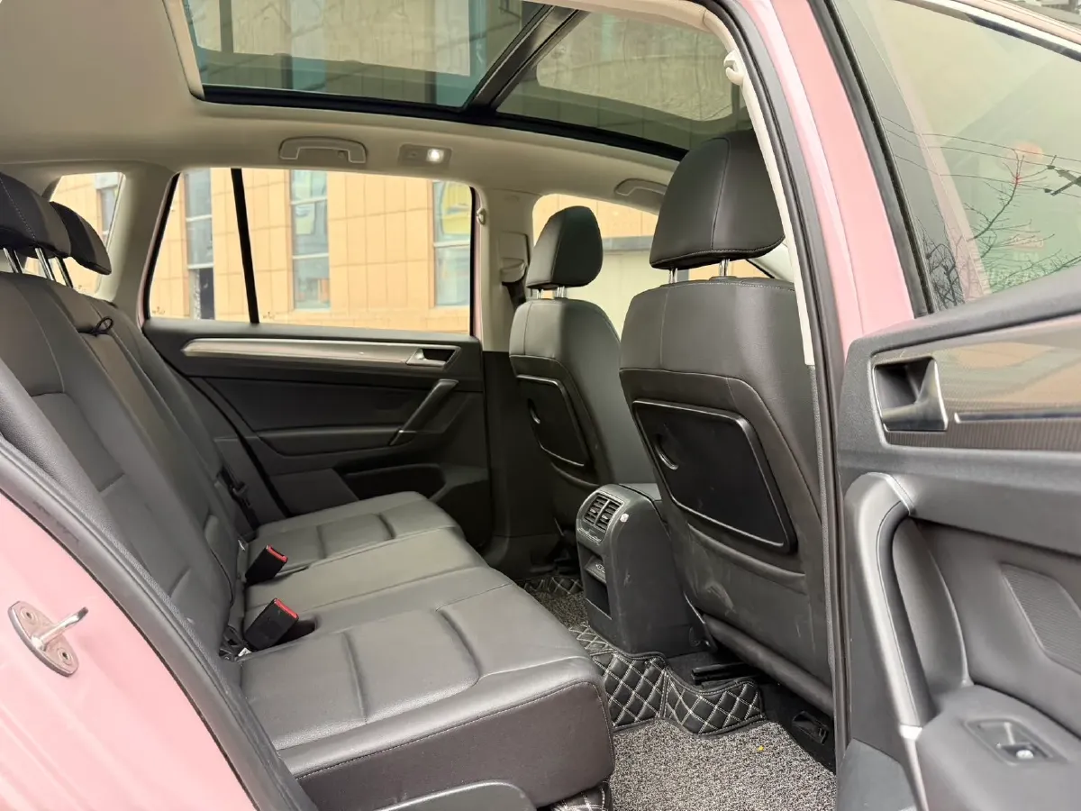 2019 Volkswagen Passat 1.4T 150HP L4 7DCT,autocango,china used car exporter,china ev exporter,chinese used car exporter,chinese used ev exporter