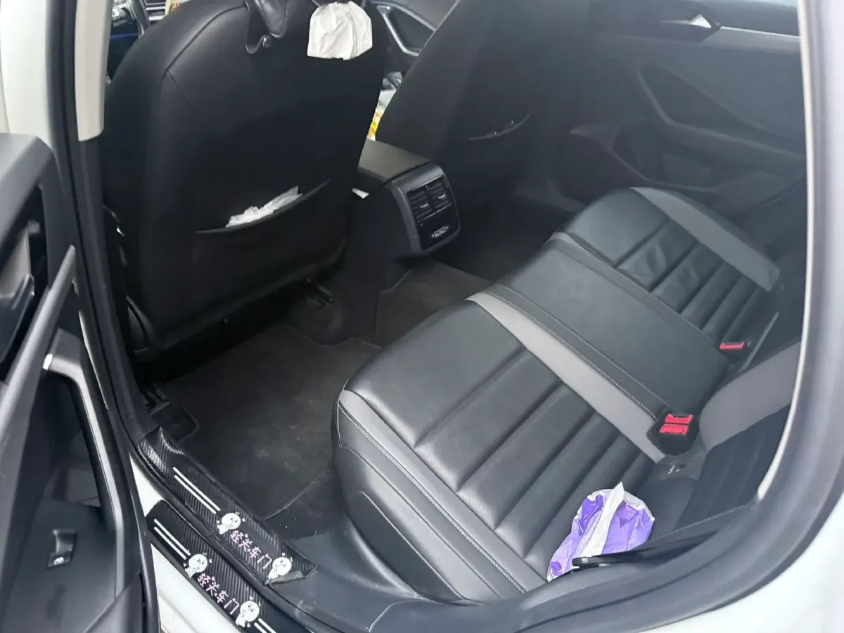 2019 Jeep Renegade 1.3T 173HP L4 7DCT,autocango,china used car exporter,china ev exporter,chinese used car exporter,chinese used ev exporter