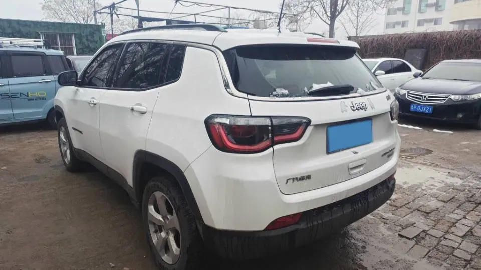 2017 Jeep Compass 1.4T 165HP L4 7DCT,autocango,china used car exporter,china ev exporter,chinese used car exporter,chinese used ev exporter