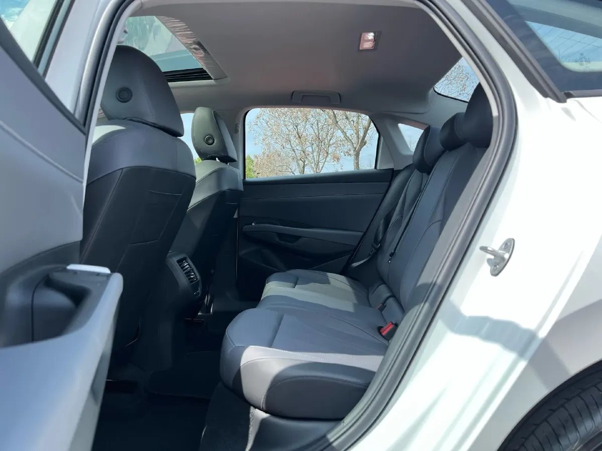 2026 Volkswagen Lavida 1.5L 110HP L4 6AT,autocango,china used car exporter,china ev exporter,chinese used car exporter,chinese used ev exporter