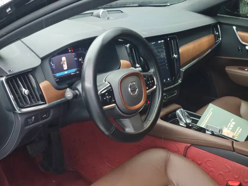 2022 Volvo S90 2.0T 250HP L4 8AT,autocango,china used car exporter,china ev exporter,chinese used car exporter,chinese used ev exporter