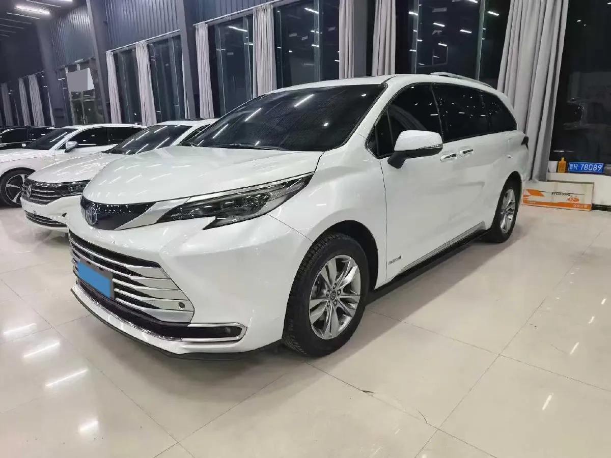 2021 Toyota Sienna 2.5L 192HP L4 E-CVT Hybrid,autocango,china used car exporter,china ev exporter,chinese used car exporter,chinese used ev exporter