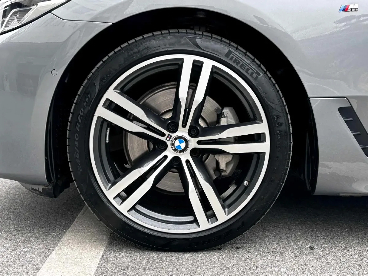 2022 BMW 6 Series GT 2.0T 245HP L4 8AT,autocango,china used car exporter,china ev exporter,chinese used car exporter,chinese used ev exporter