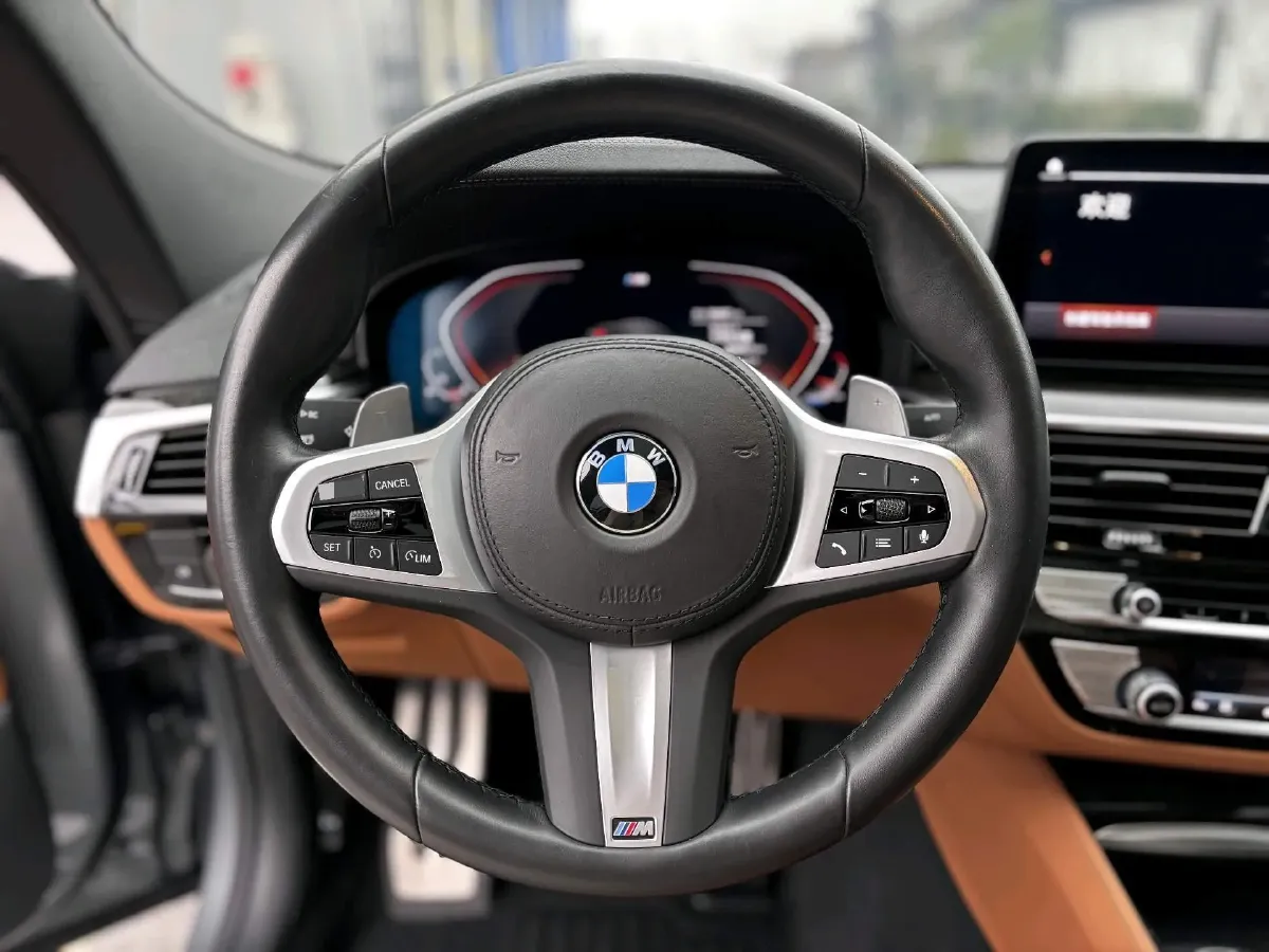 2022 BMW 6 Series GT 2.0T 245HP L4 8AT,autocango,china used car exporter,china ev exporter,chinese used car exporter,chinese used ev exporter