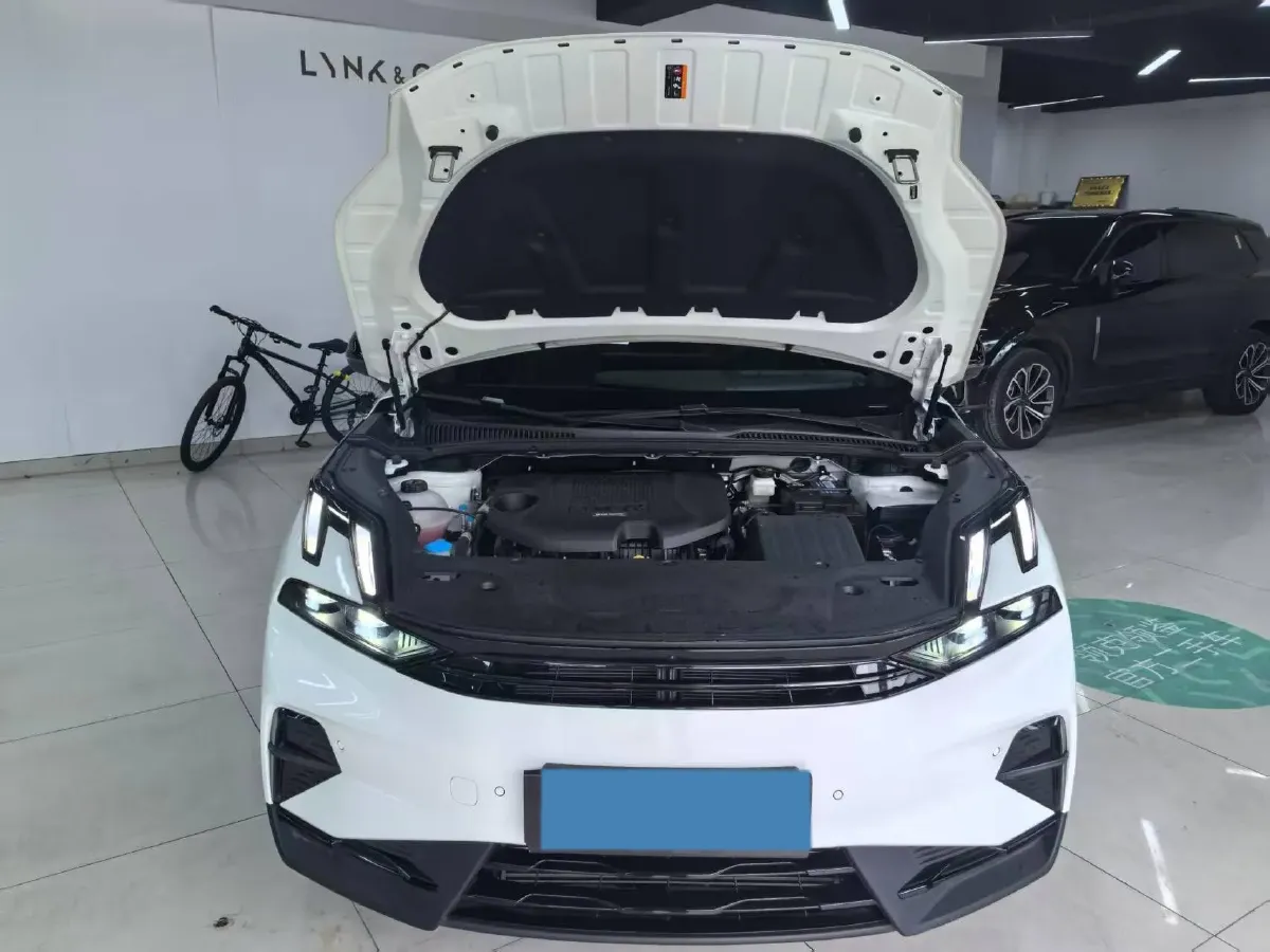 2025 LYNK&CO 06 1.5T 181HP L4 7DCT,autocango,china used car exporter,china ev exporter,chinese used car exporter,chinese used ev exporter