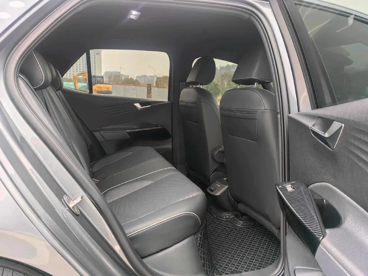 2023 Volkswagen ID.3 BEV 52.8KWH,autocango,china used car exporter,china ev exporter,chinese used car exporter,chinese used ev exporter