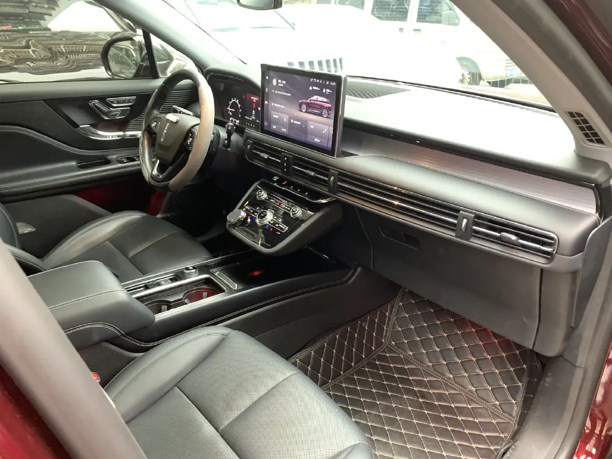 2020 Lincoln Corsair 2.0T 245HP L4 8AT,autocango,china used car exporter,china ev exporter,chinese used car exporter,chinese used ev exporter