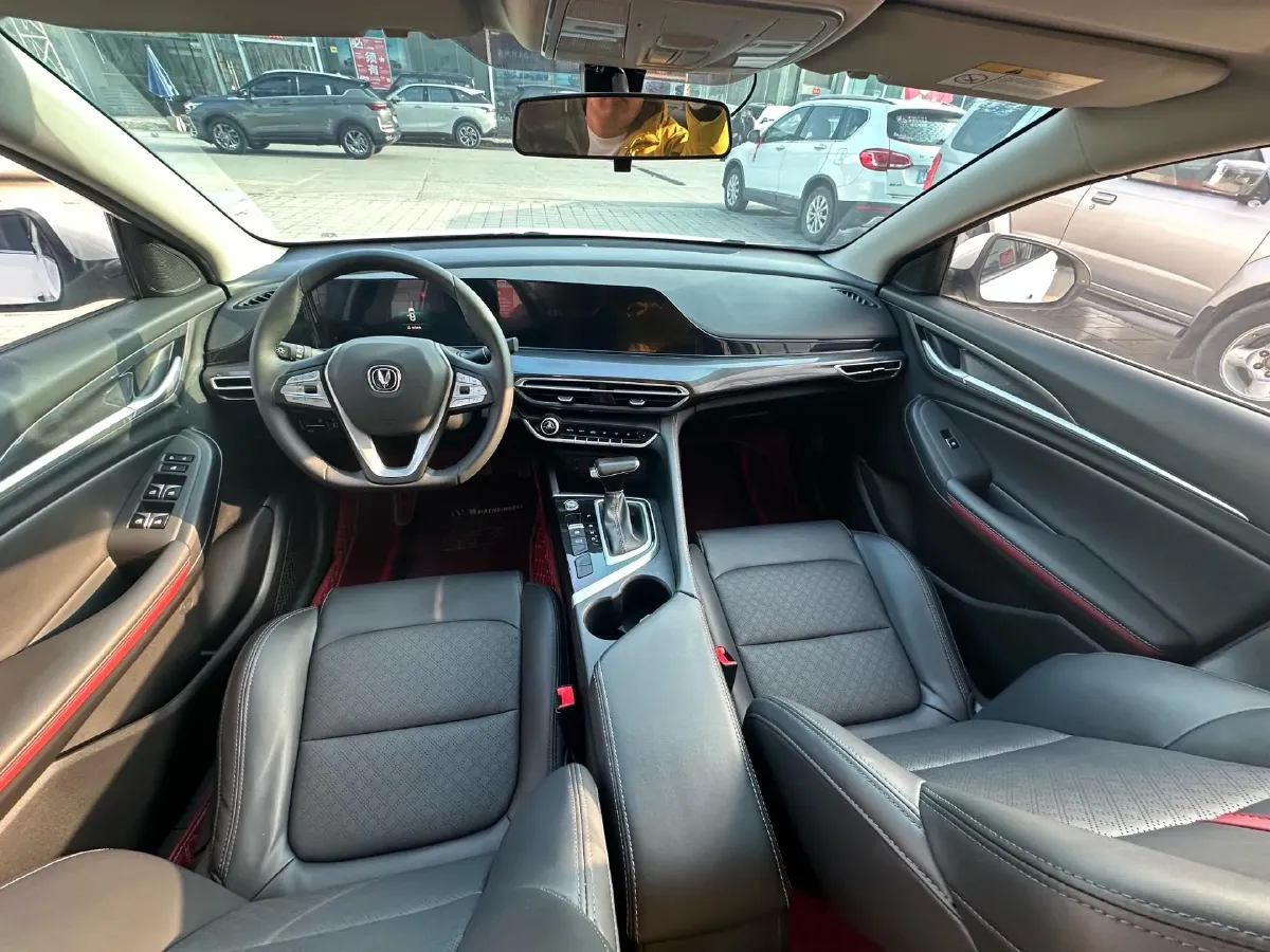 2020 ChangAn Eado 1.4T 158HP L4 7DCT,autocango,china used car exporter,china ev exporter,chinese used car exporter,chinese used ev exporter