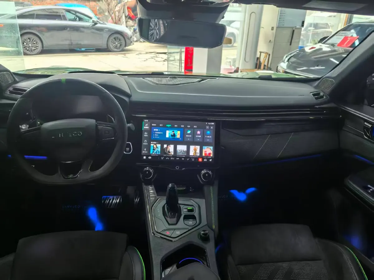 2022 LYNK&CO 05 2.0T 265HP L4 8AT,autocango,china used car exporter,china ev exporter,chinese used car exporter,chinese used ev exporter