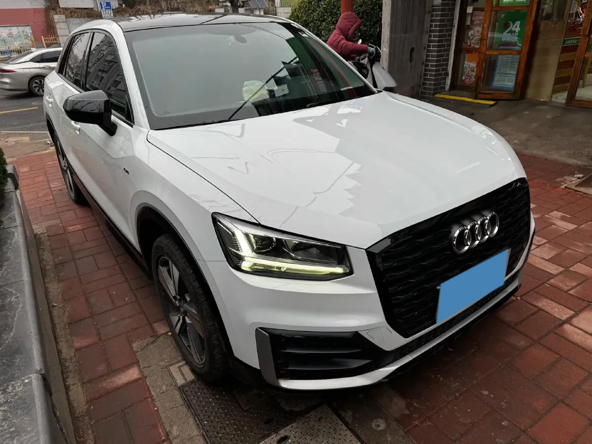 2021 Audi Q2L 1.4T 150HP L4 7DCT,autocango,china used car exporter,china ev exporter,chinese used car exporter,chinese used ev exporter