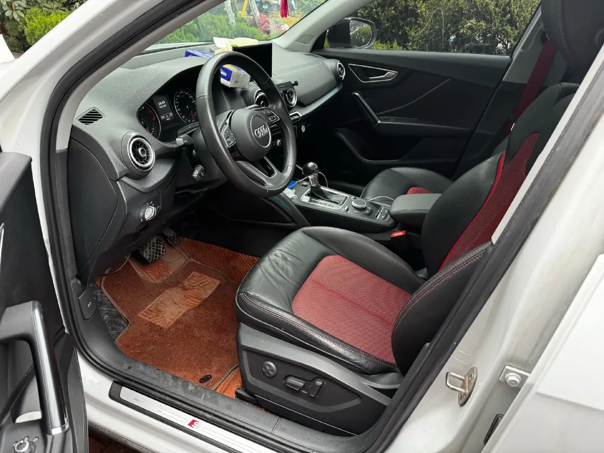 2021 Audi Q2L 1.4T 150HP L4 7DCT,autocango,china used car exporter,china ev exporter,chinese used car exporter,chinese used ev exporter