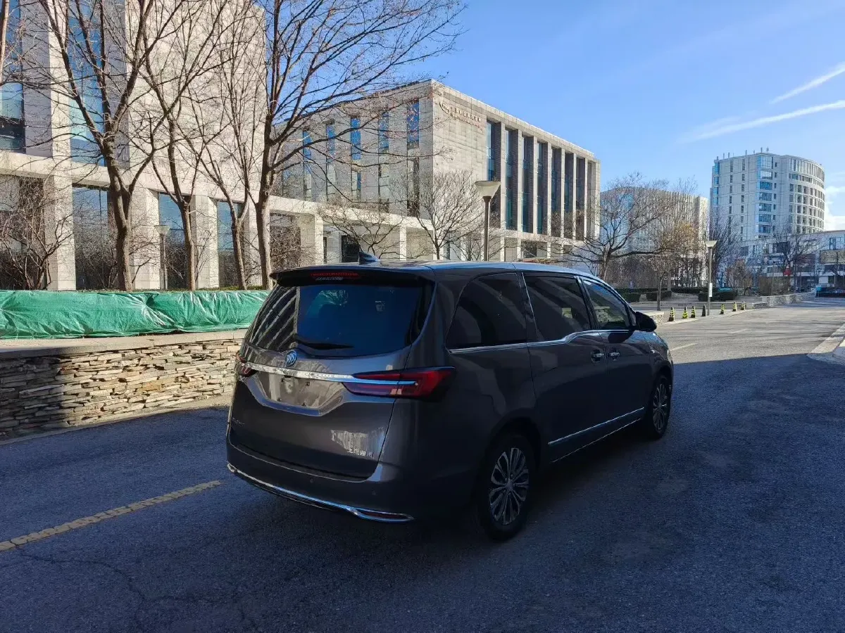 2021 Buick GL8 2.0T 237HP L4 9AT,autocango,china used car exporter,china ev exporter,chinese used car exporter,chinese used ev exporter