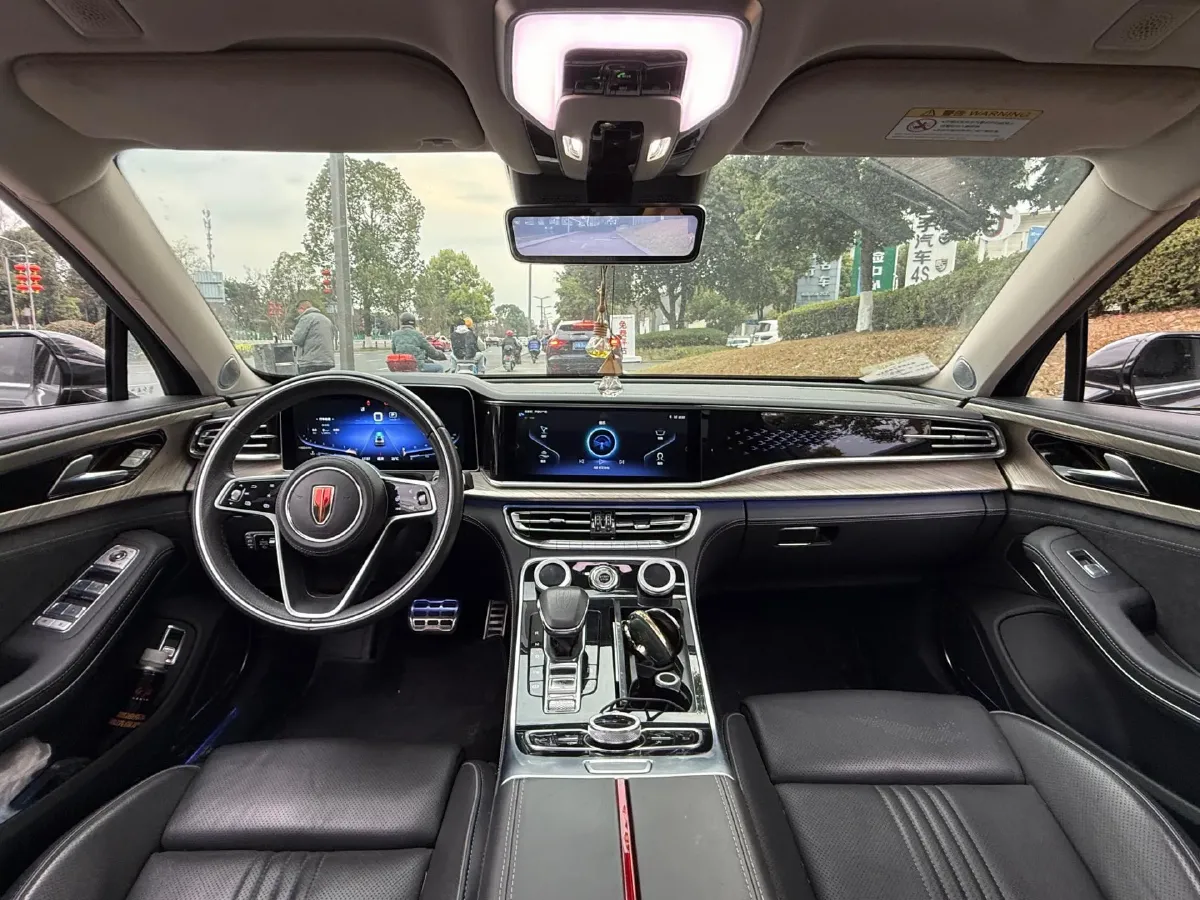 2020 HongQi H9 2.0T 252HP L4 7DCT,autocango,china used car exporter,china ev exporter,chinese used car exporter,chinese used ev exporter