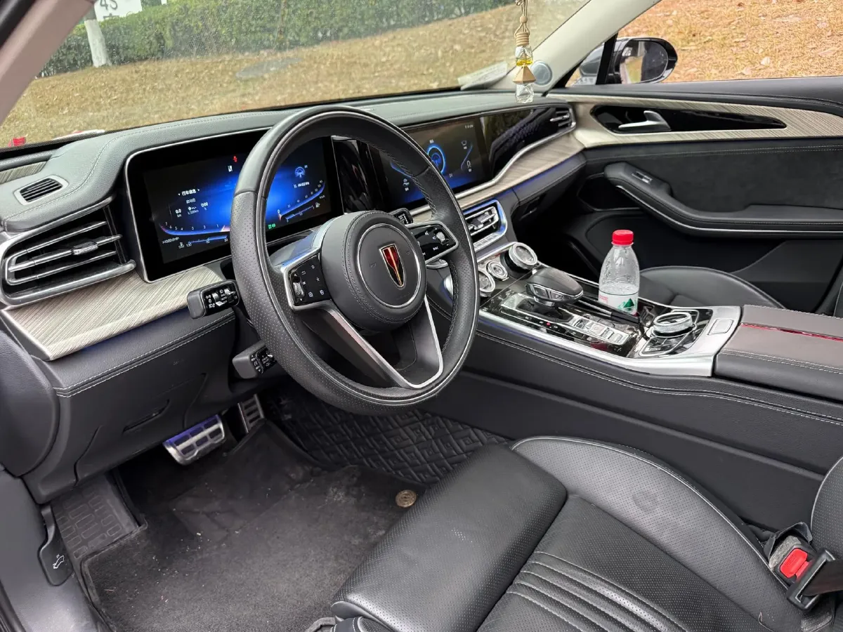 2020 HongQi H9 2.0T 252HP L4 7DCT,autocango,china used car exporter,china ev exporter,chinese used car exporter,chinese used ev exporter