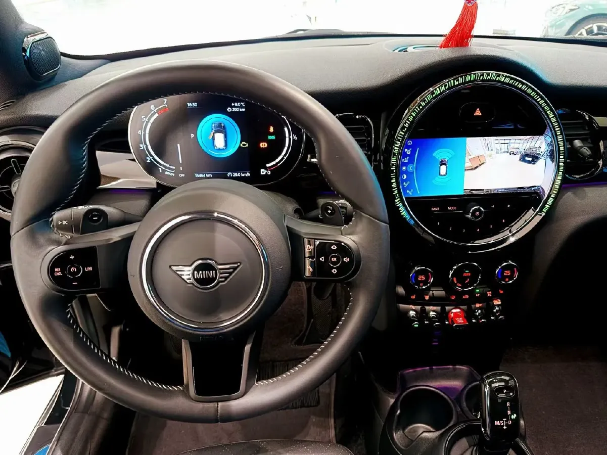 2023 MINI MINI 2.0T 178HP L4 7DCT,autocango,china used car exporter,china ev exporter,chinese used car exporter,chinese used ev exporter