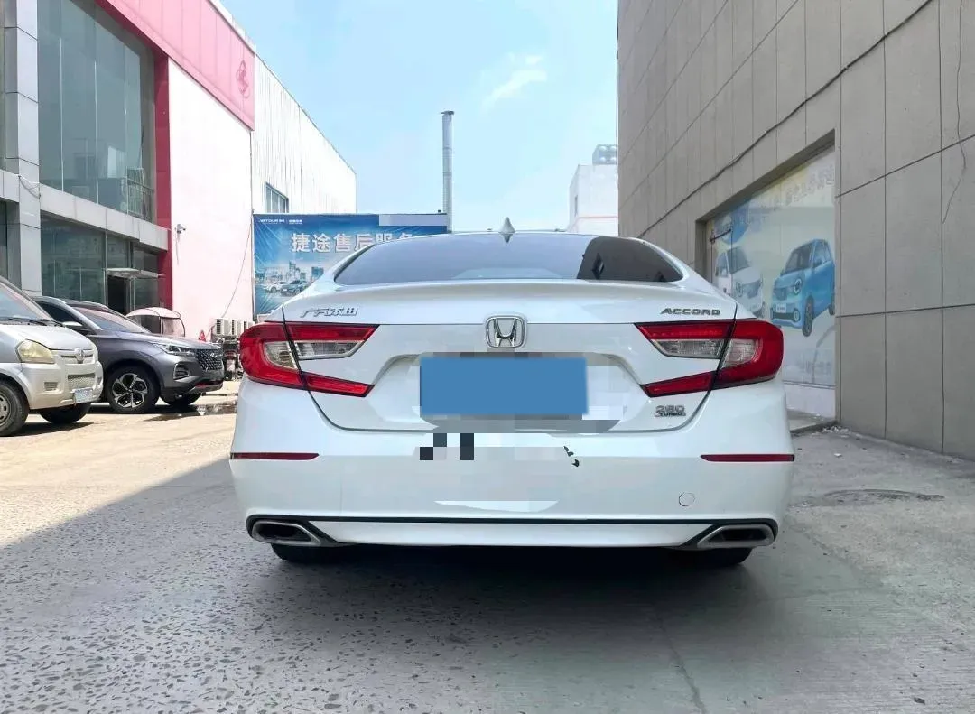 2018 Honda Accord 1.5T 194HP L4 CVT,autocango,china used car exporter,china ev exporter,chinese used car exporter,chinese used ev exporter