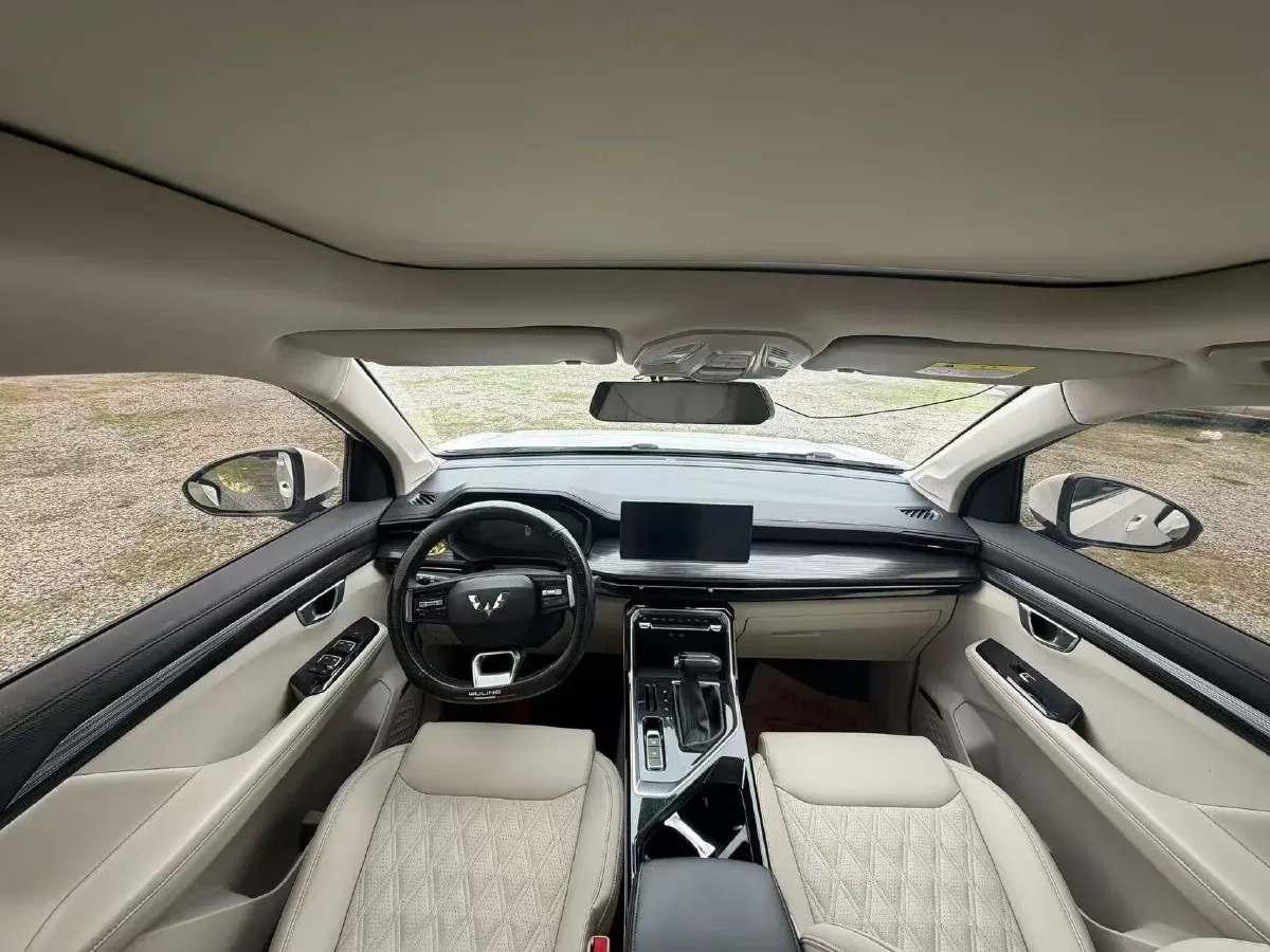 2021 WuLing XingChen 1.5T 147HP L4 CVT,autocango,china used car exporter,china ev exporter,chinese used car exporter,chinese used ev exporter