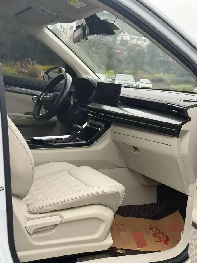 2021 WuLing XingChen 1.5T 147HP L4 CVT,autocango,china used car exporter,china ev exporter,chinese used car exporter,chinese used ev exporter