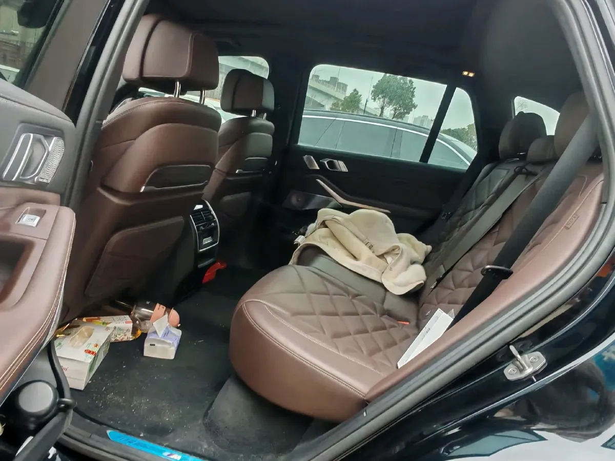 2022 BMW X5 3.0T 333HP L6 8AT,autocango,china used car exporter,china ev exporter,chinese used car exporter,chinese used ev exporter