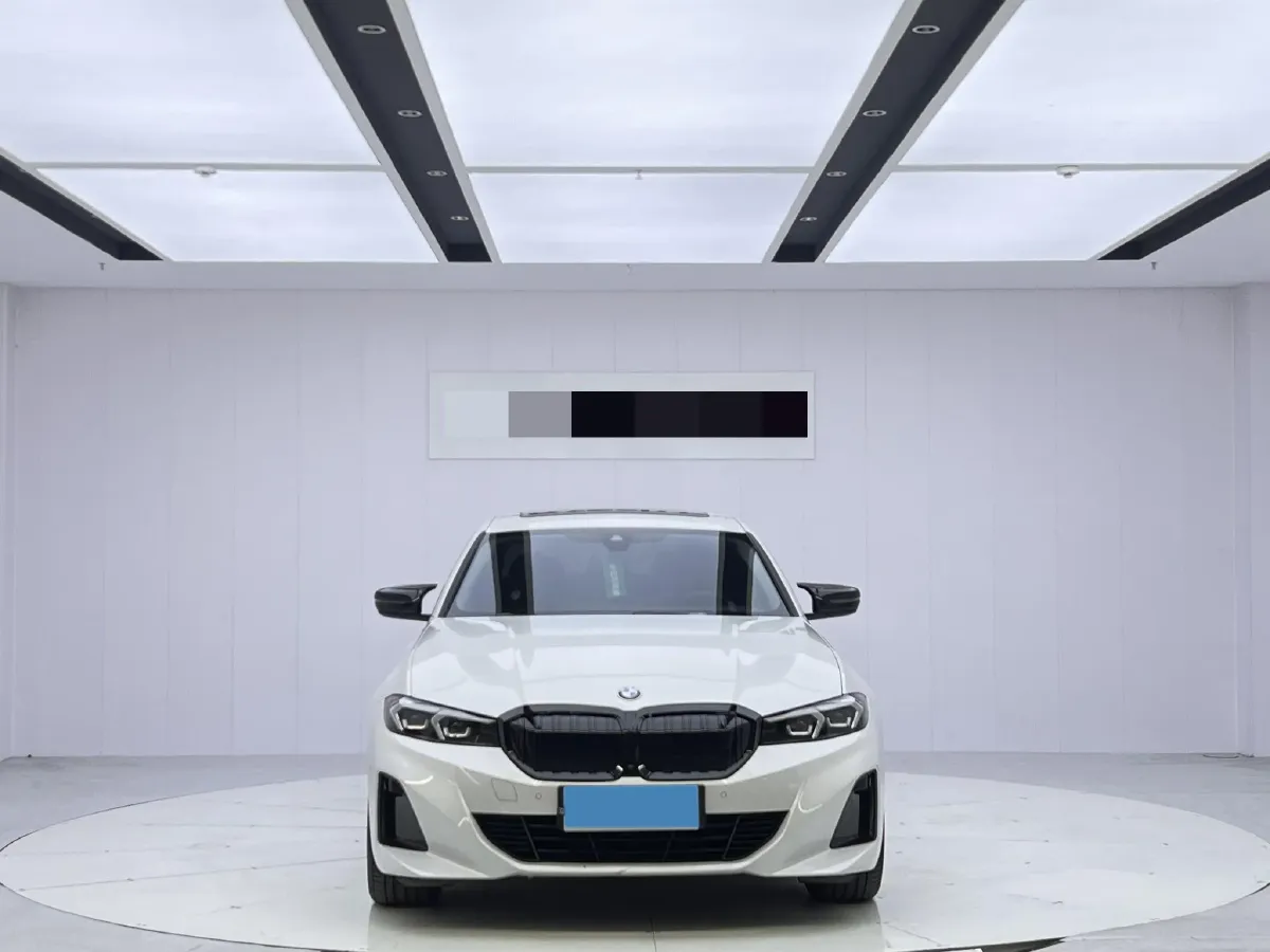 2024 BMW i3 BEV 70KWH,autocango,china used car exporter,china ev exporter,chinese used car exporter,chinese used ev exporter